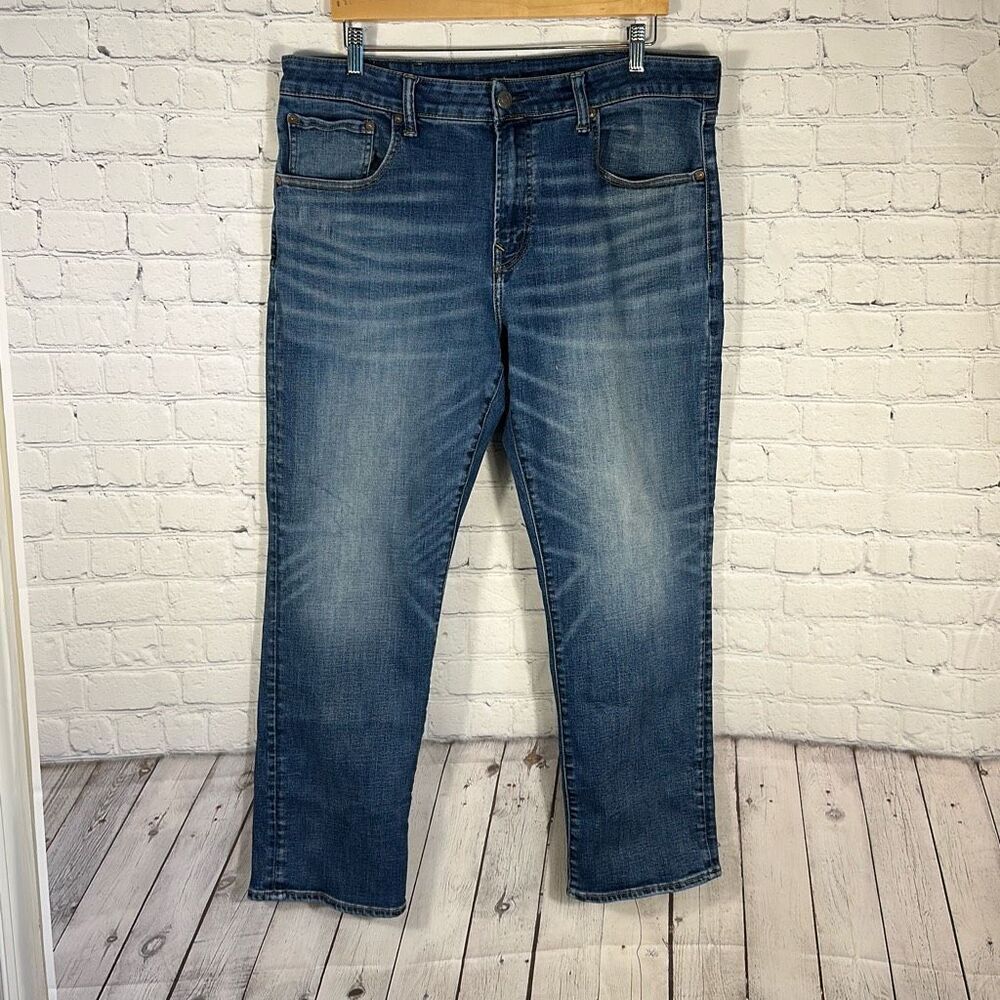 American Eagle Men’s Original Straight Jeans size W38‎ L30
